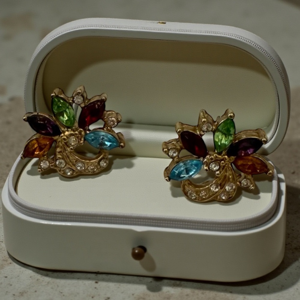Vintage Petite Elegant Multicolor Gemstone Stud Earrings